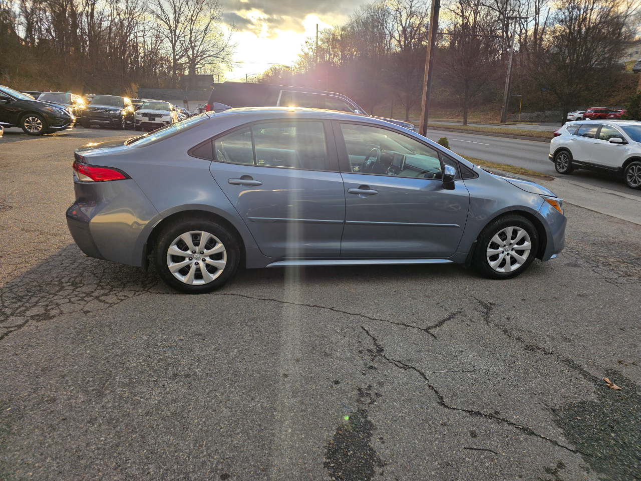 Toyota Corolla LE CVT (Natl) 2021