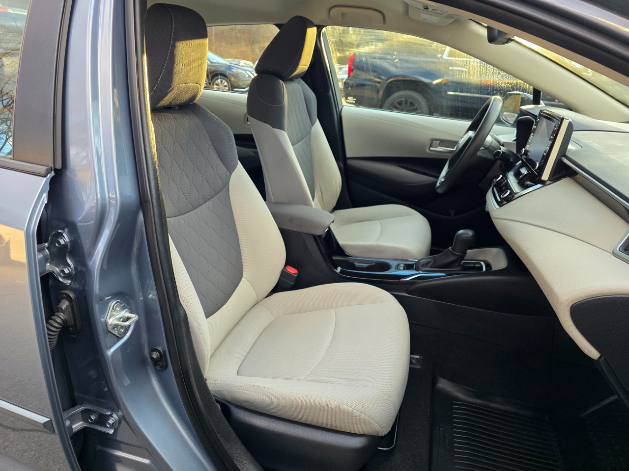 Toyota Corolla LE CVT (Natl) 2021