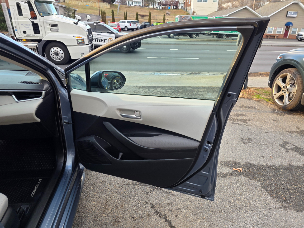 Toyota Corolla LE CVT (Natl) 2021