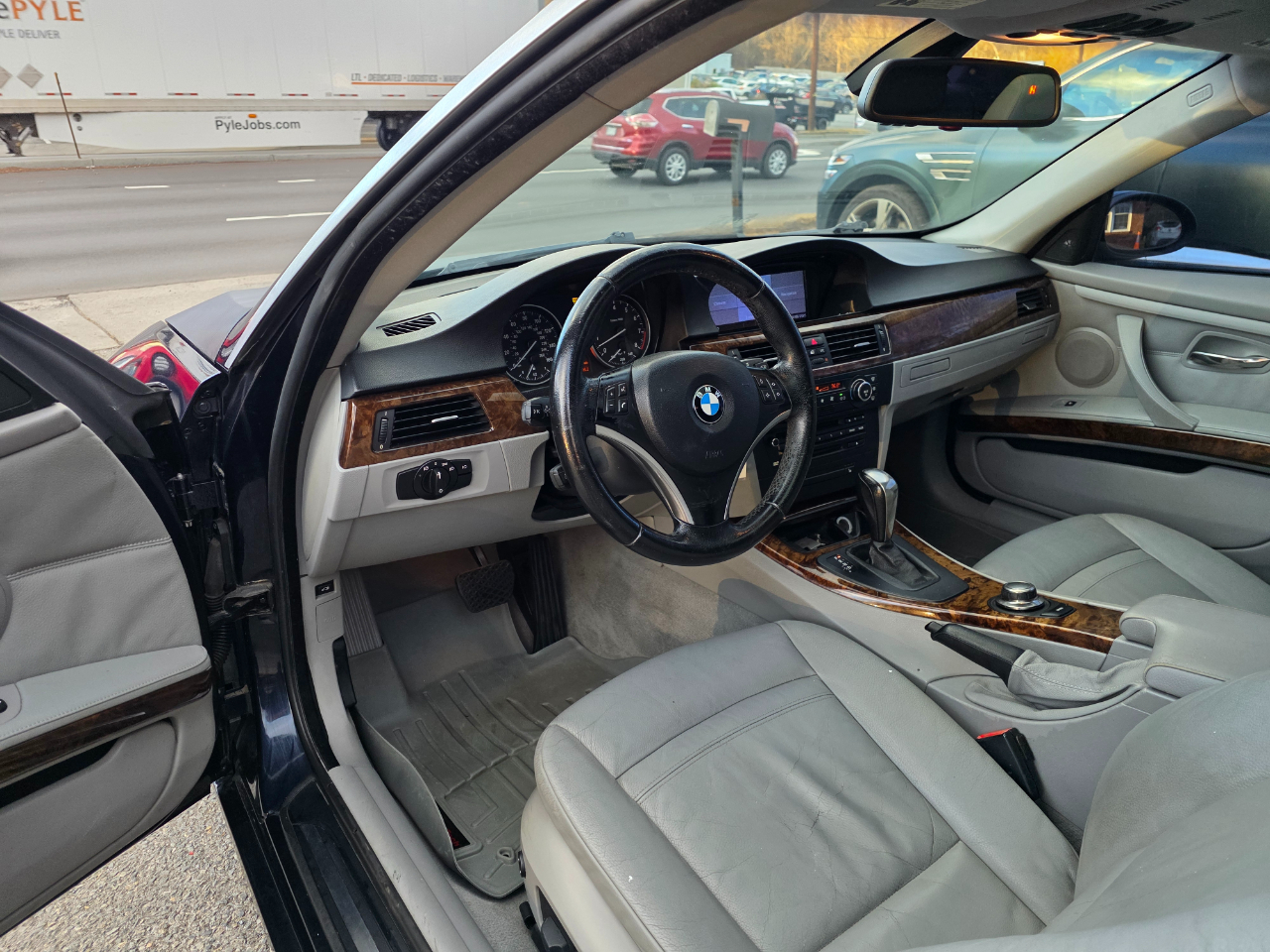 BMW 3 Series 2dr Cpe 335i RWD 2008