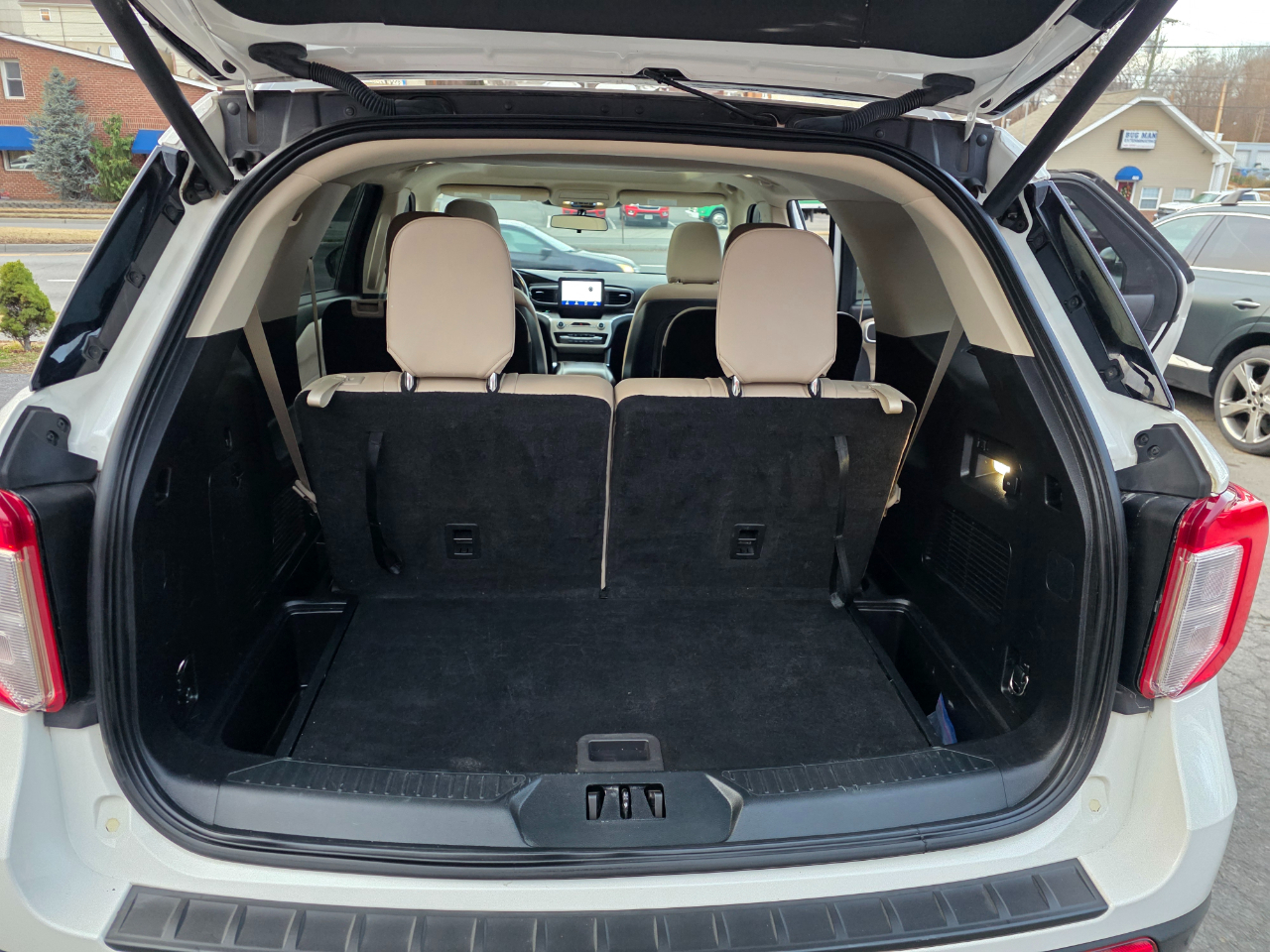 Ford Explorer XLT 4WD 2020