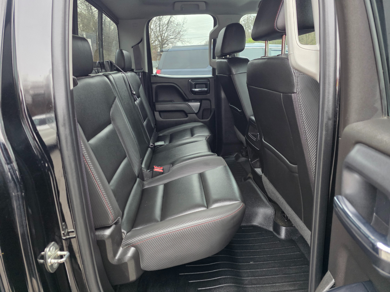 GMC Sierra 1500 4WD Double Cab 143.5" SLT 2016