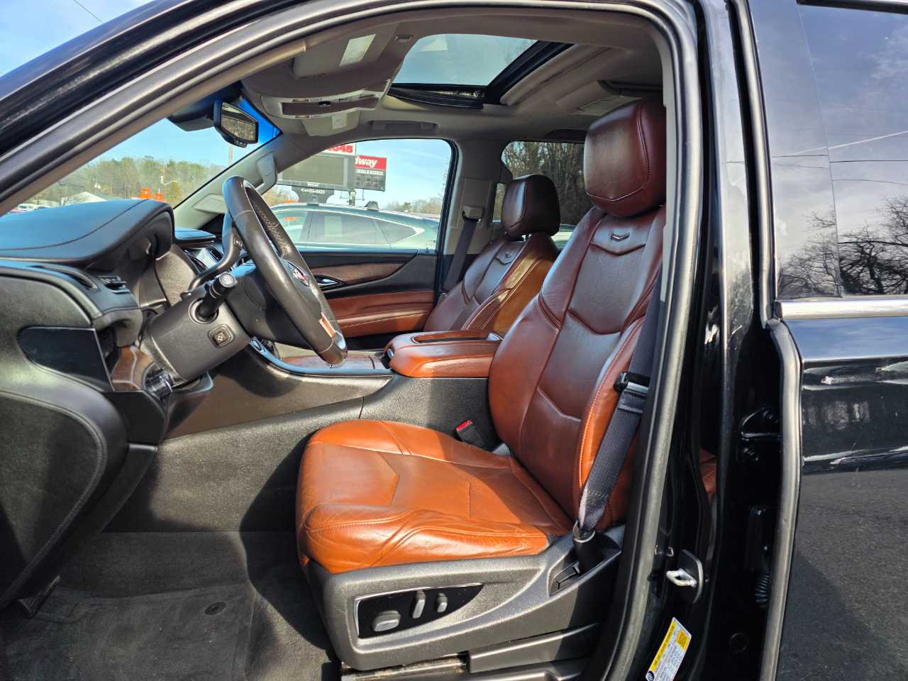 Cadillac Escalade ESV 4WD 4dr Premium 2015