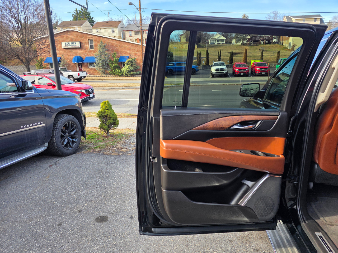 Cadillac Escalade ESV 4WD 4dr Premium 2015