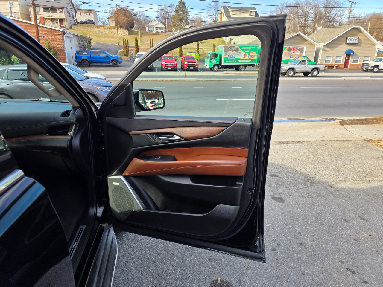 Cadillac Escalade ESV 4WD 4dr Premium 2015