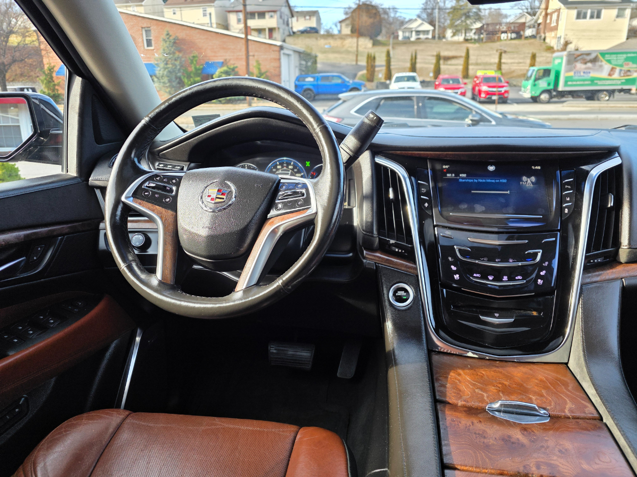 Cadillac Escalade ESV 4WD 4dr Premium 2015