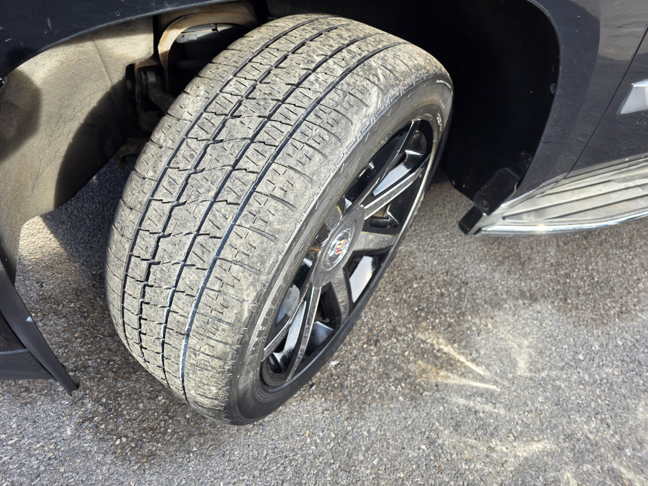 Cadillac Escalade ESV 4WD 4dr Premium 2015