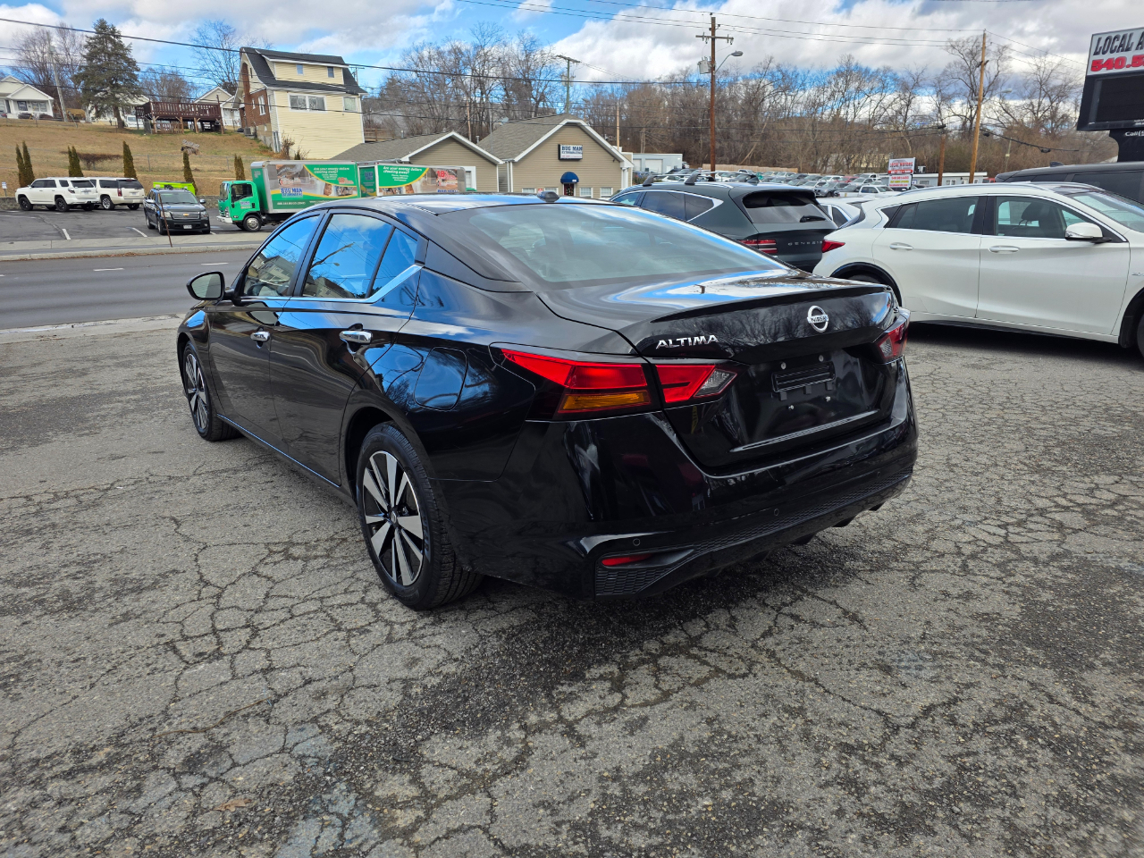 Nissan Altima 2.5 SV Sedan 2022