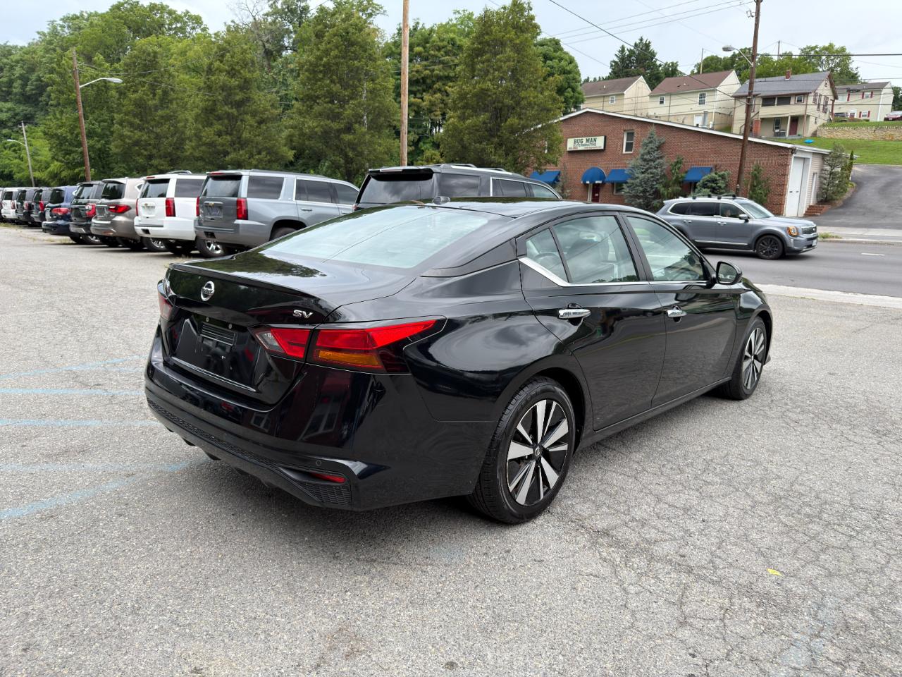 Nissan Altima 2.5 SV Sedan 2022