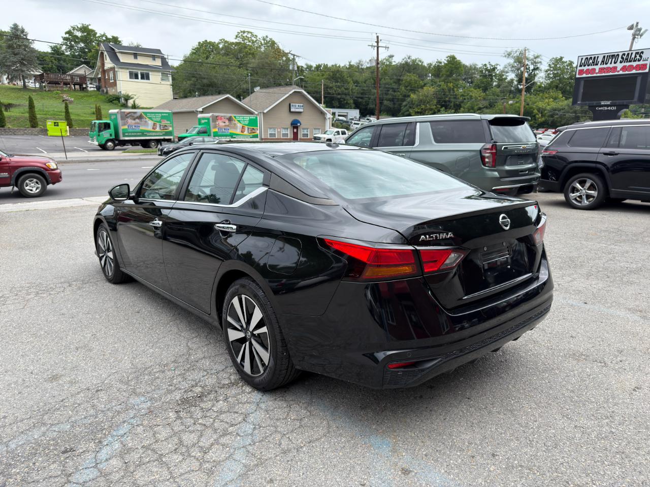 Nissan Altima 2.5 SV Sedan 2022