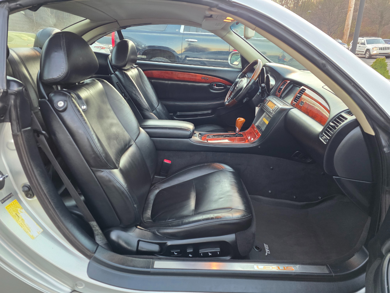 Lexus SC 430 2dr Convertible 2005