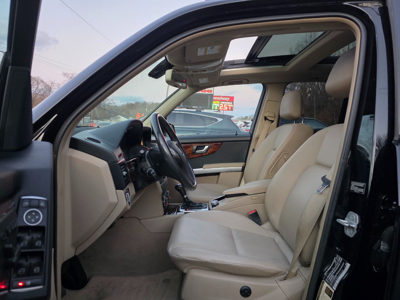 Mercedes-Benz GLK-Class 4MATIC 4dr GLK 350 2012