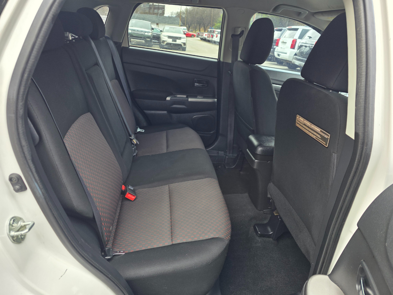 Mitsubishi Outlander Sport ES 2.0 AWC CVT 2018