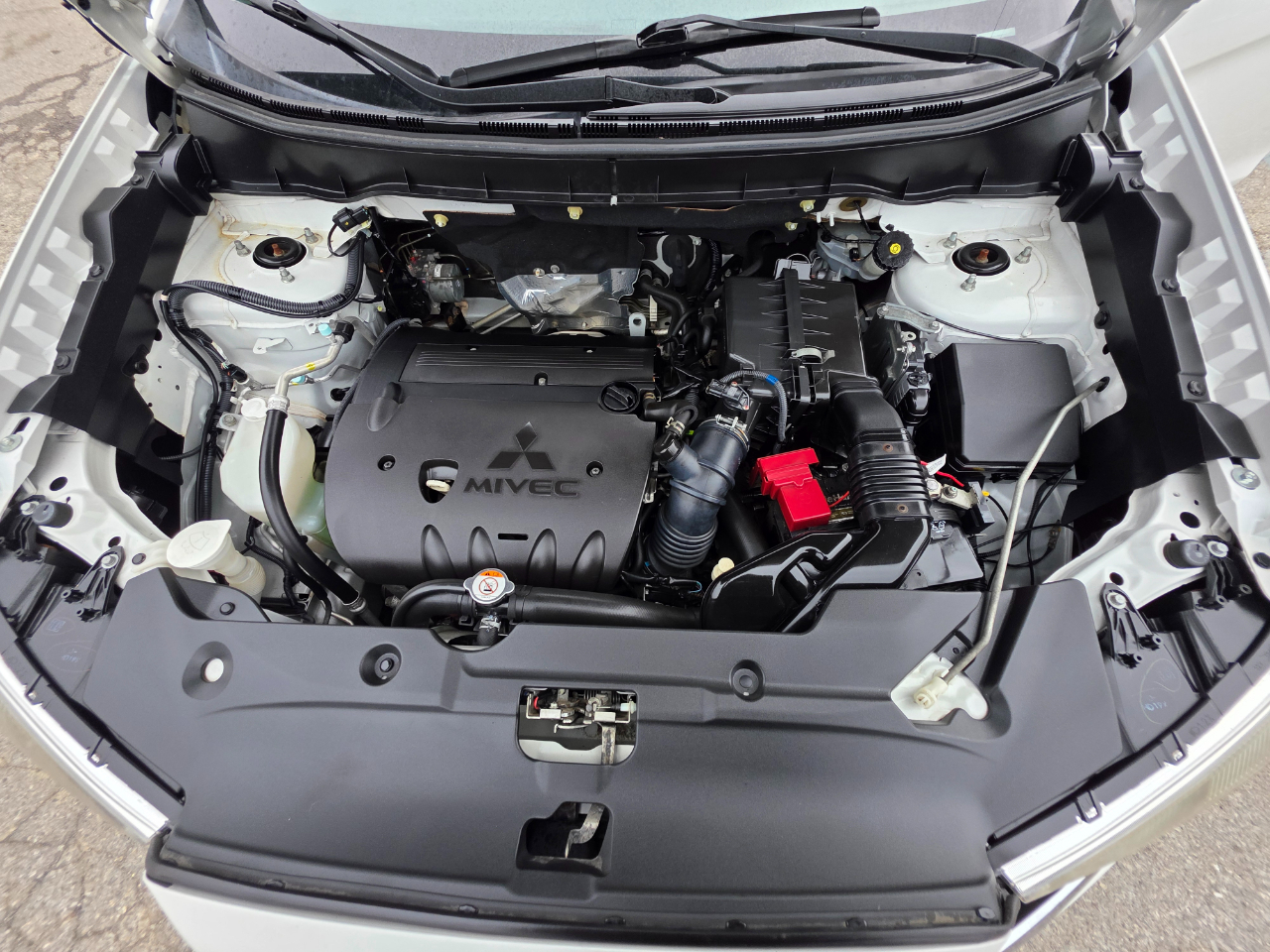 Mitsubishi Outlander Sport ES 2.0 AWC CVT 2018