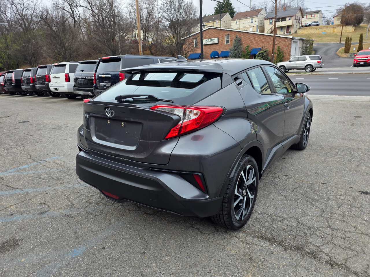 Toyota C-HR XLE FWD (Natl) 2018