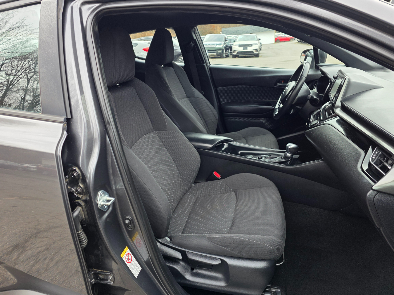 Toyota C-HR XLE FWD (Natl) 2018