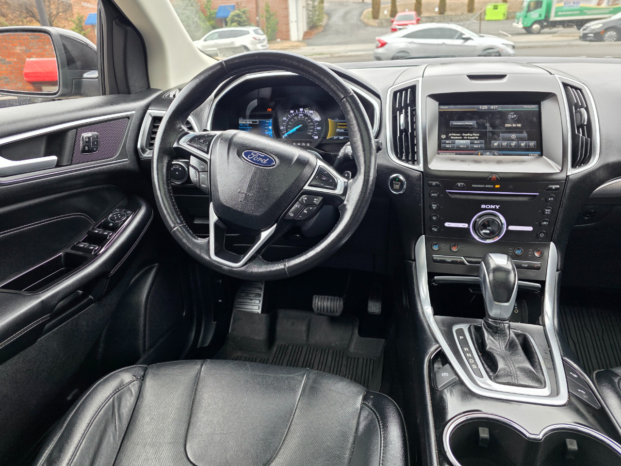 Ford Edge 4dr Titanium AWD 2015