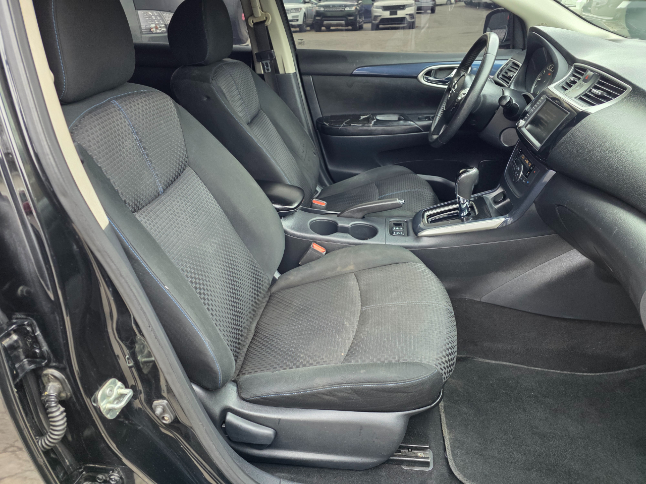 Nissan Sentra SR CVT 2019