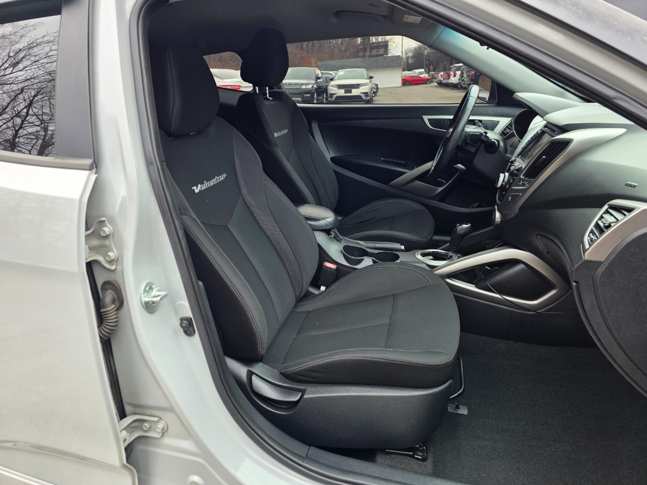 Hyundai Veloster 3dr Cpe Auto RE:MIX 2013