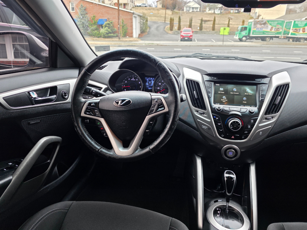 Hyundai Veloster 3dr Cpe Auto RE:MIX 2013