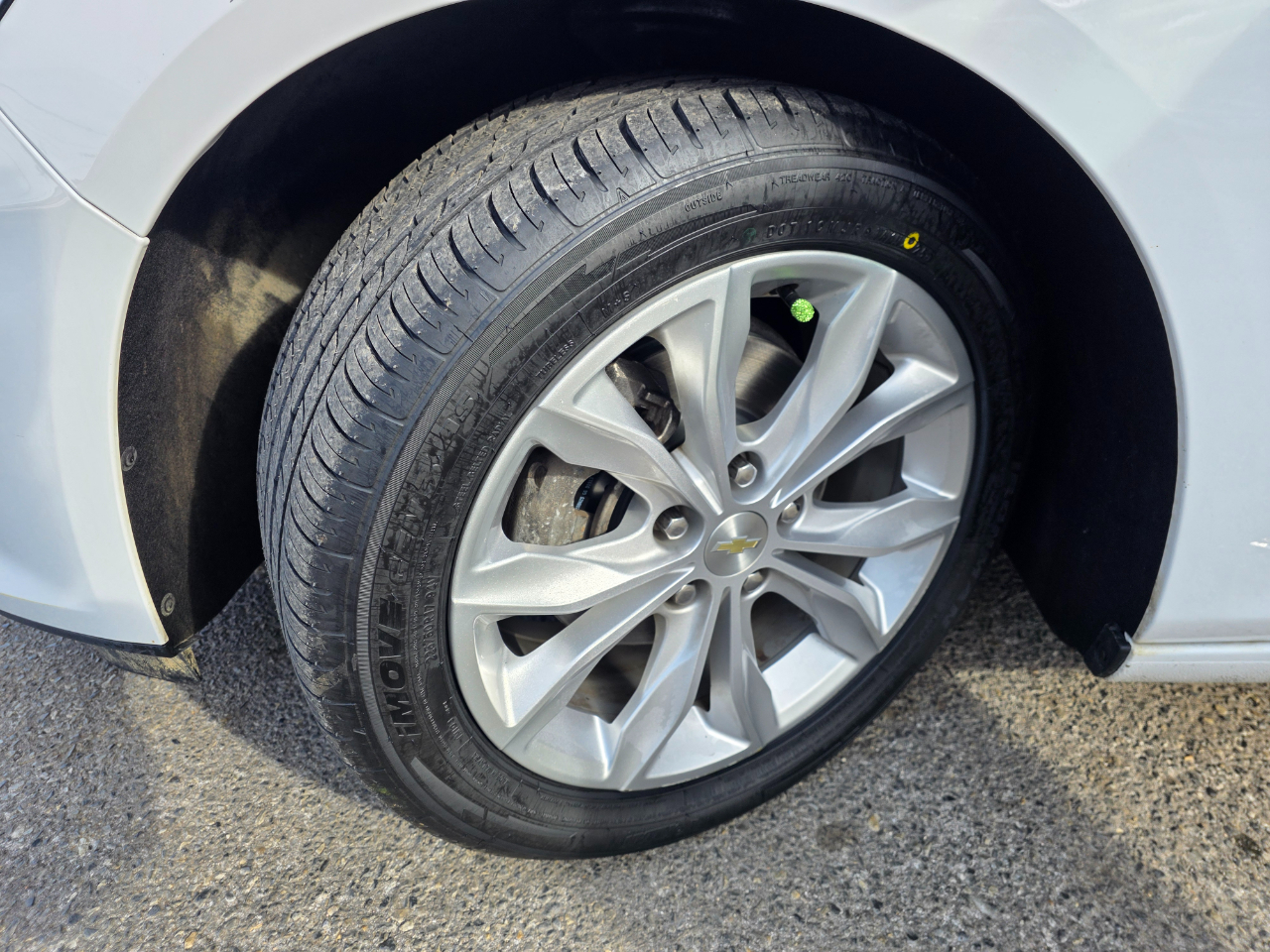 Chevrolet Malibu 4dr Sdn LT 2021