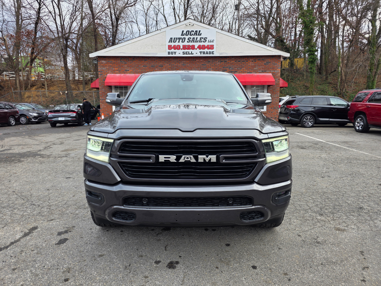 RAM 1500 Laramie 4x4 Crew Cab 6'4" Box 2019