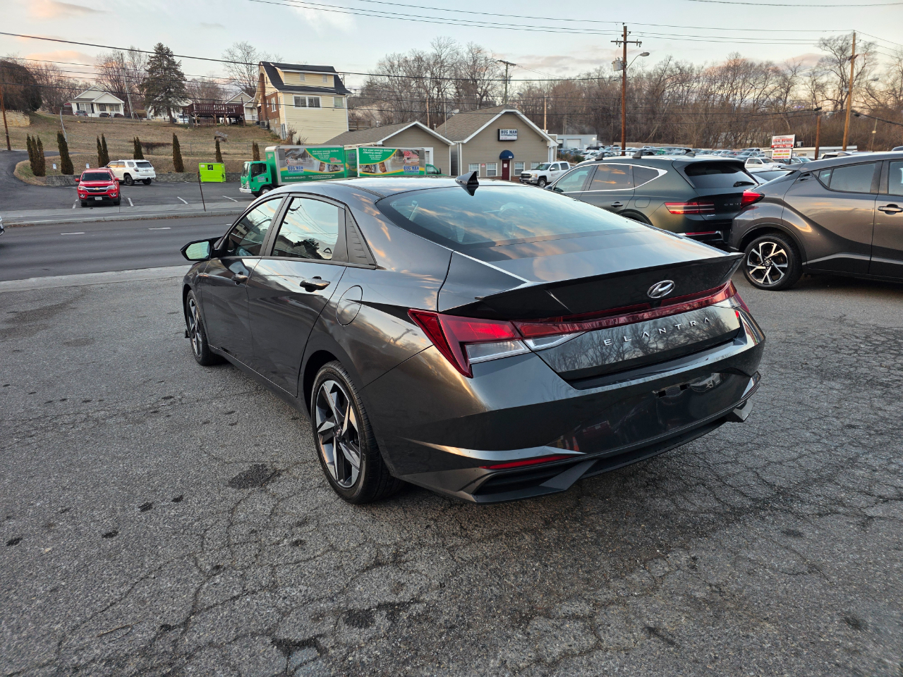 Hyundai Elantra SEL IVT 2023
