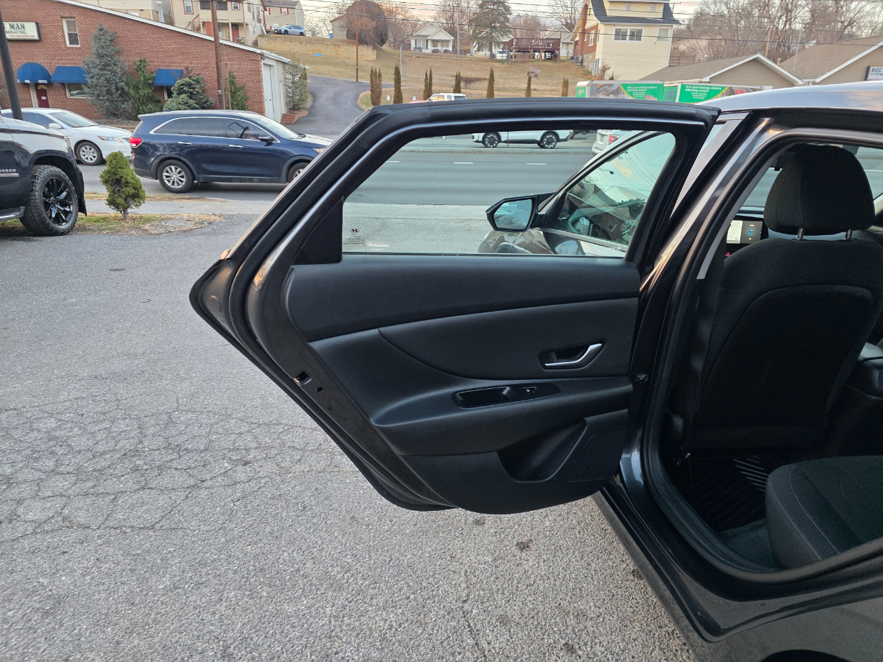 Hyundai Elantra SEL IVT 2023