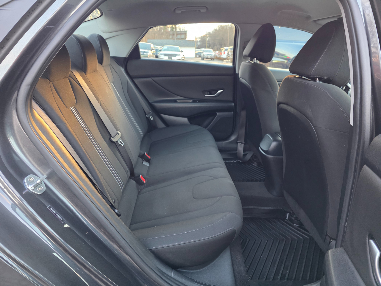 Hyundai Elantra SEL IVT 2023