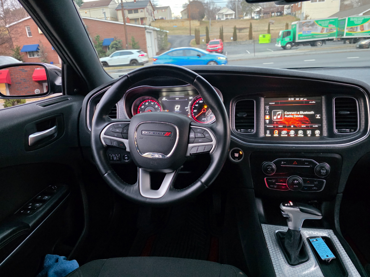 Dodge Charger 4dr Sdn SXT RWD 2016