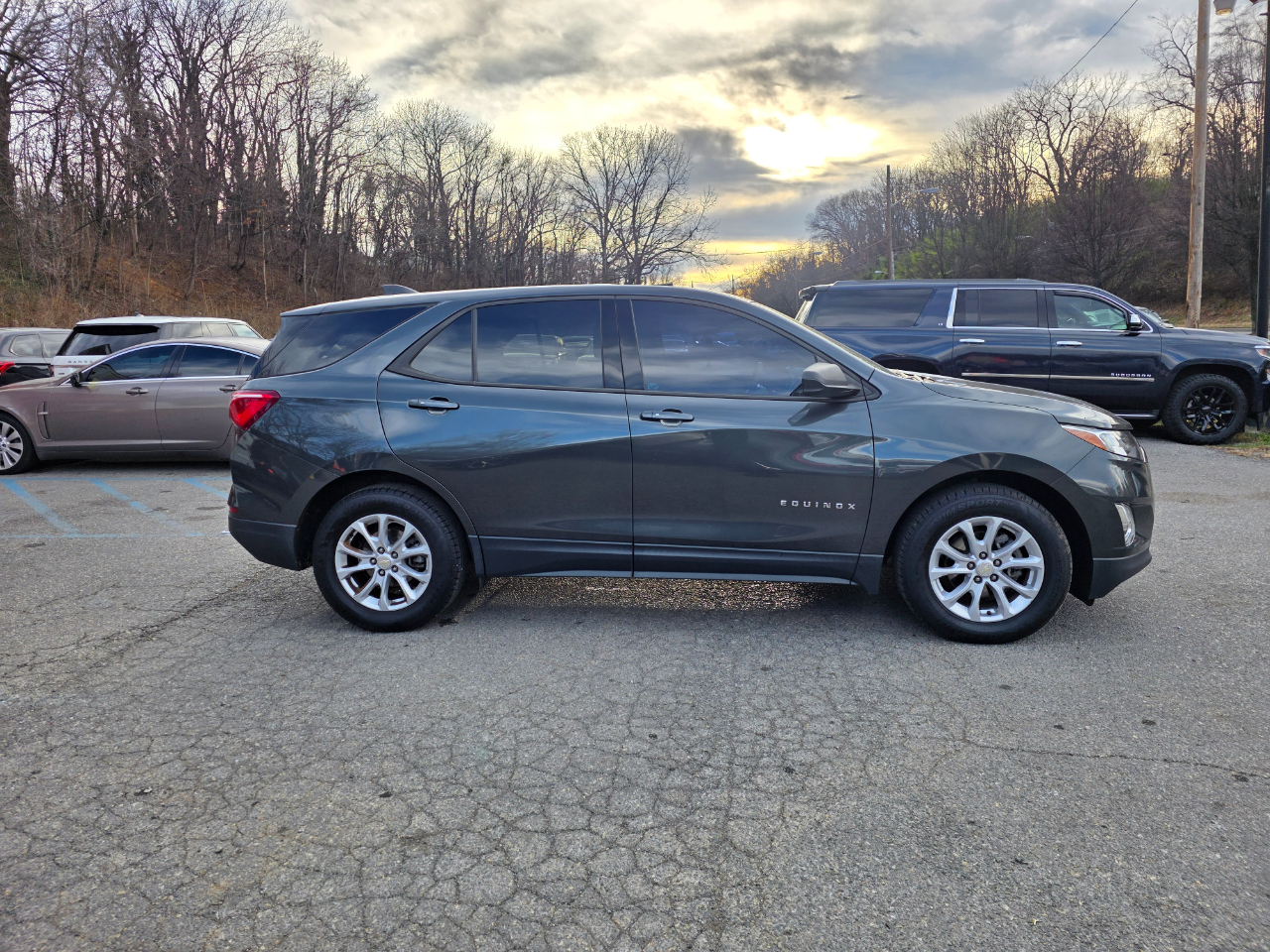 Chevrolet Equinox FWD 4dr LS w/1LS 2019