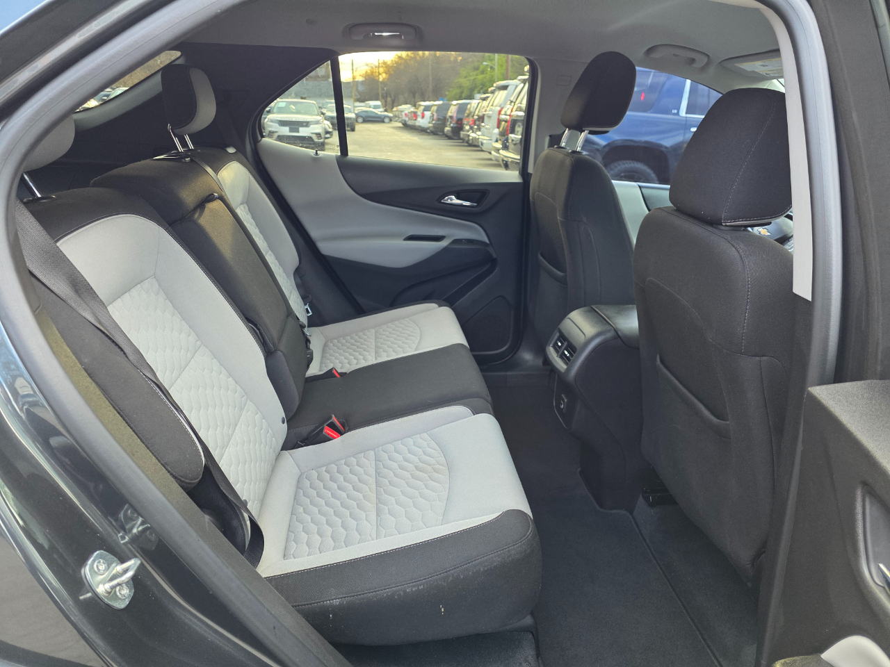 Chevrolet Equinox FWD 4dr LS w/1LS 2019