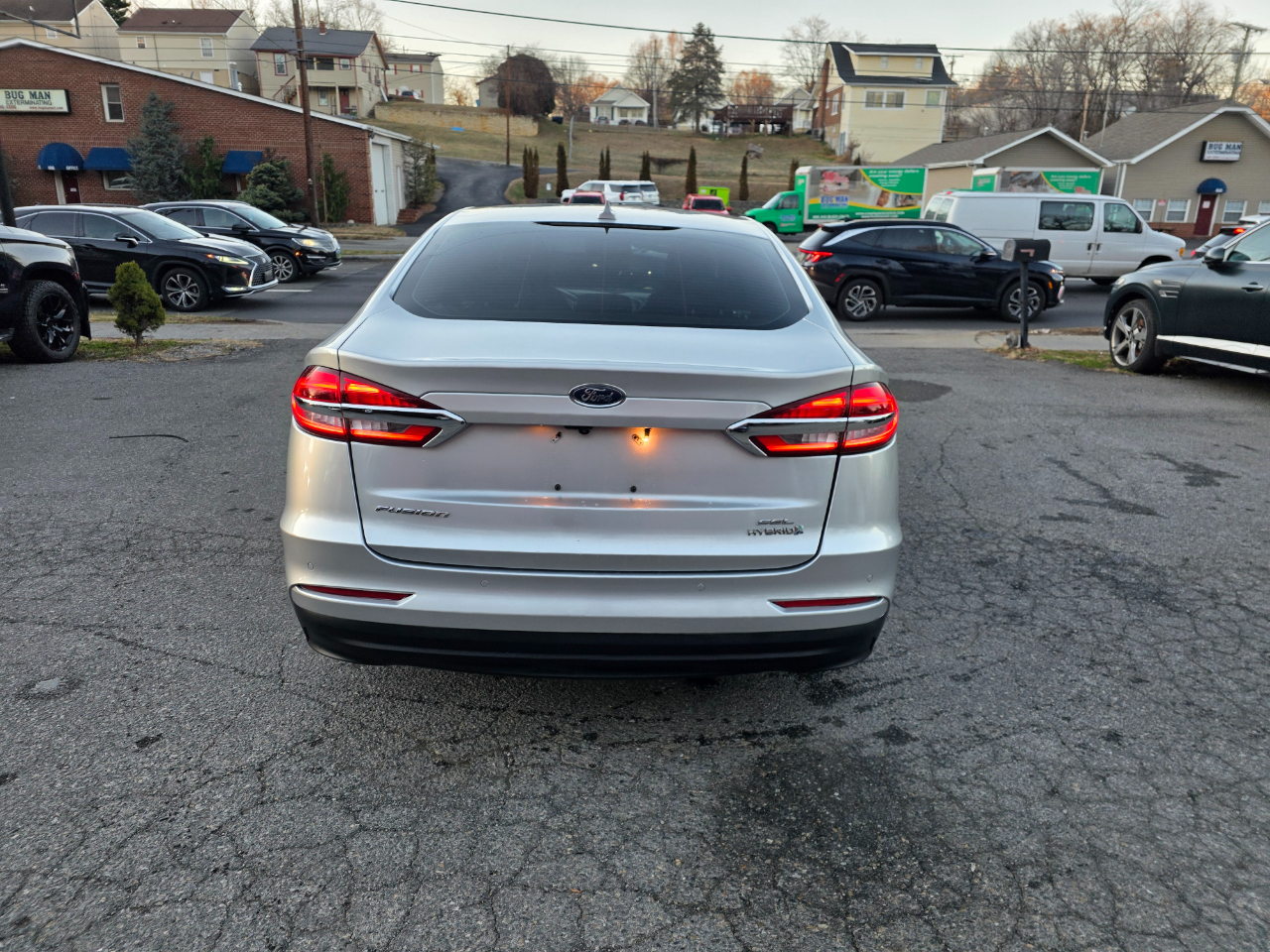 Ford Fusion Hybrid SEL FWD 2019
