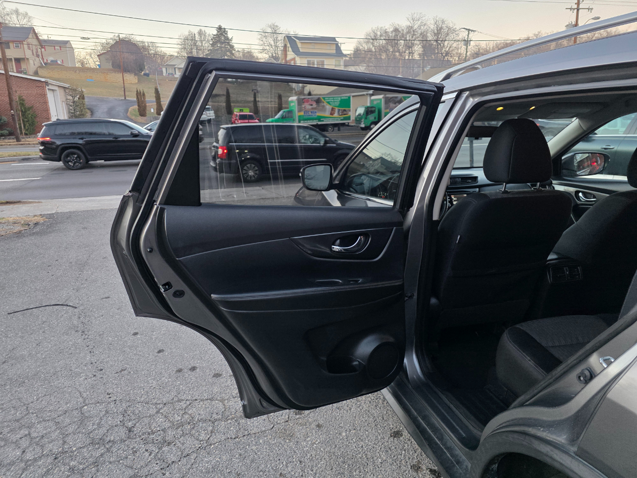 Nissan Rogue AWD SV 2017