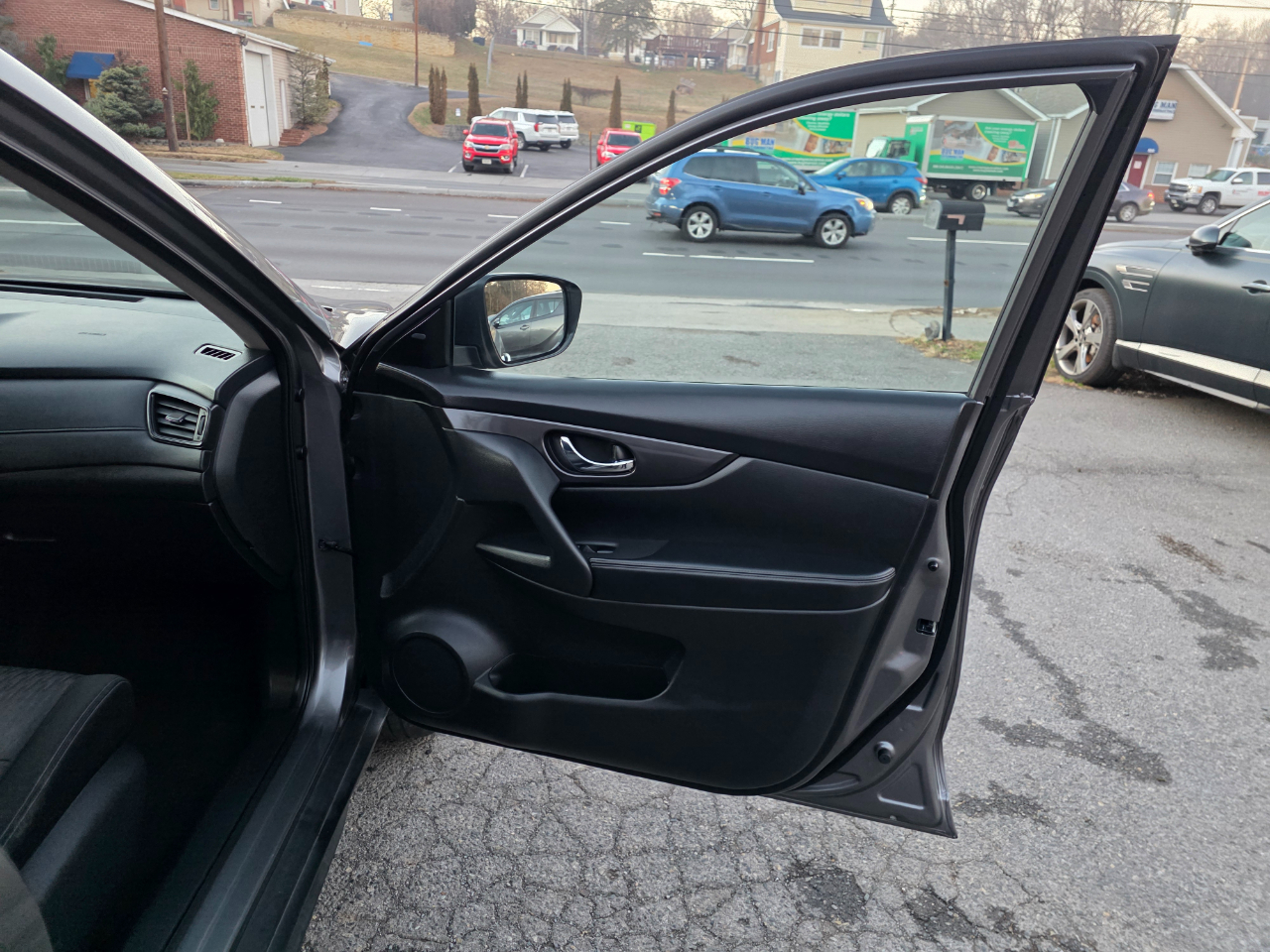 Nissan Rogue AWD SV 2017