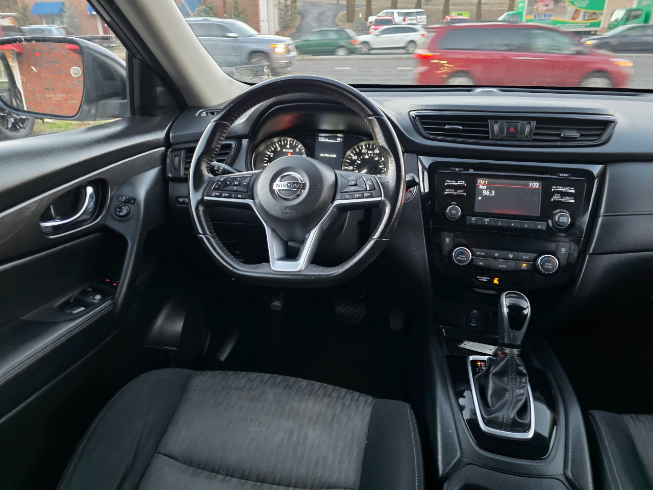 Nissan Rogue AWD SV 2017