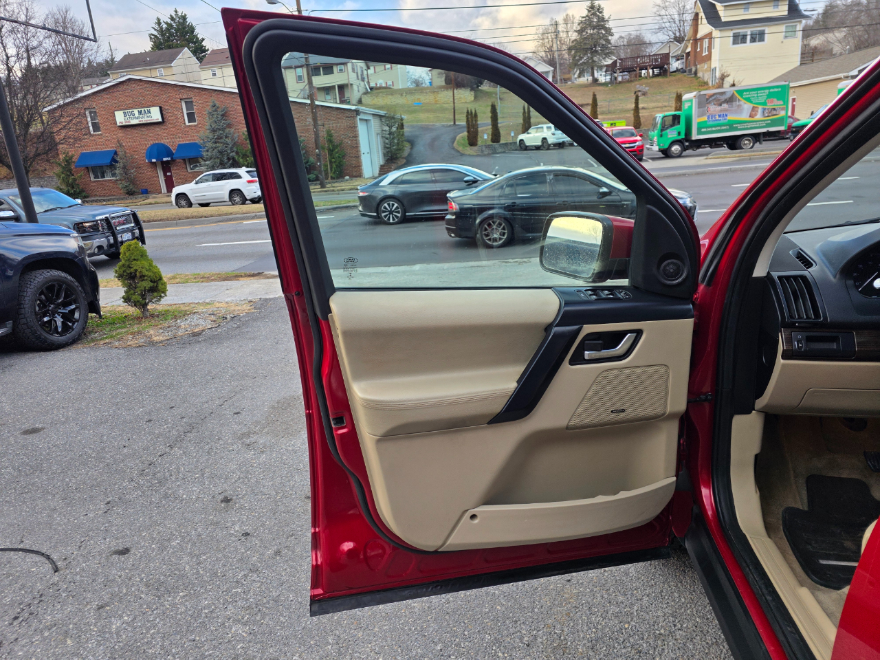 Land Rover LR2 AWD 4dr 2014