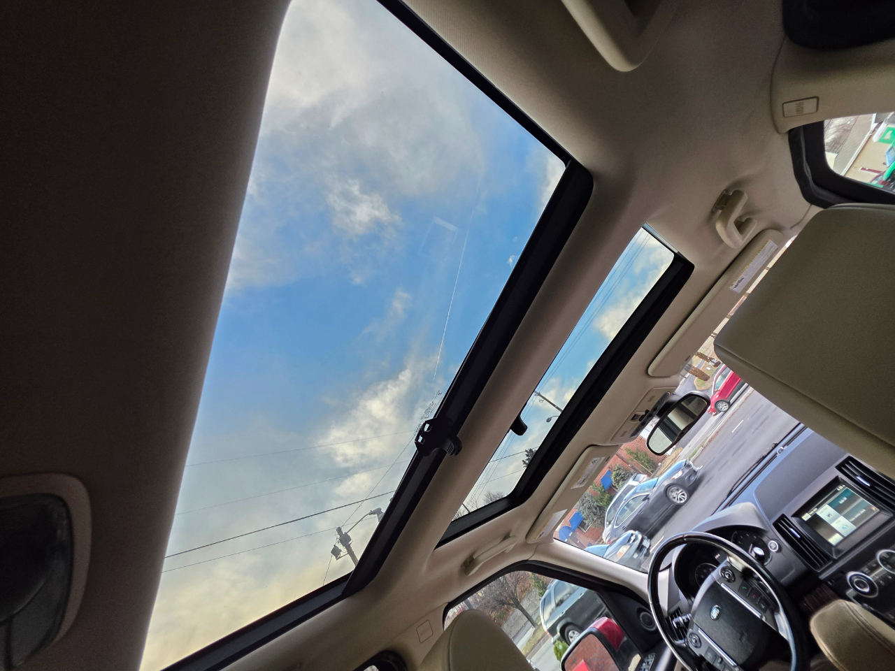 Land Rover LR2 AWD 4dr 2014