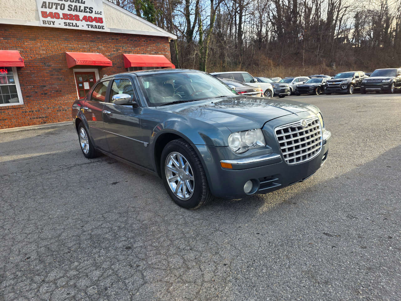 Chrysler 300 4dr Sdn 300C *Ltd Avail* 2005