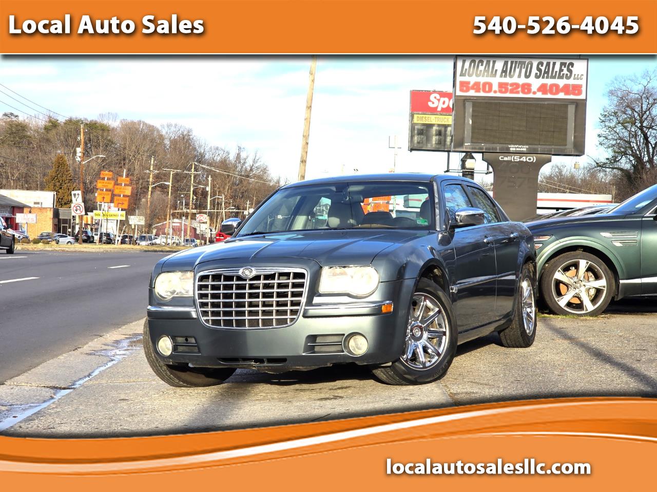 Chrysler 300 4dr Sdn 300C *Ltd Avail* 2005