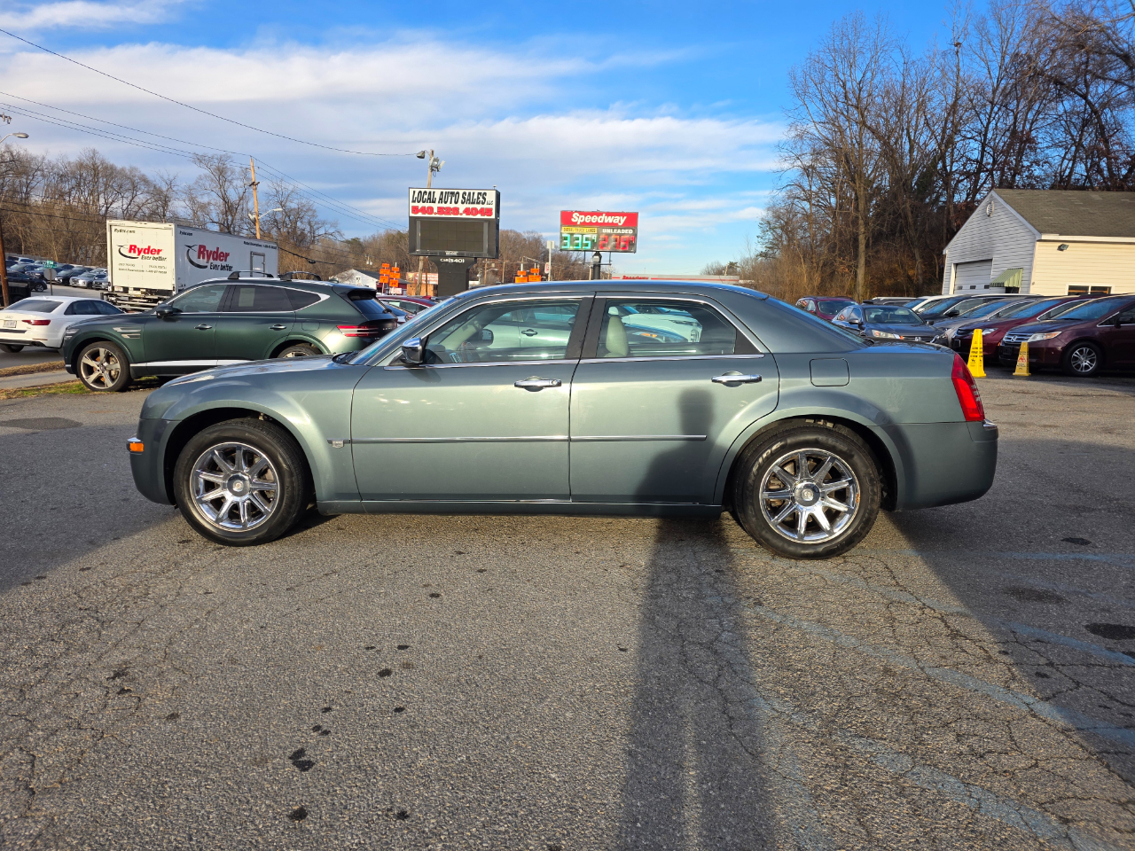 Chrysler 300 4dr Sdn 300C *Ltd Avail* 2005