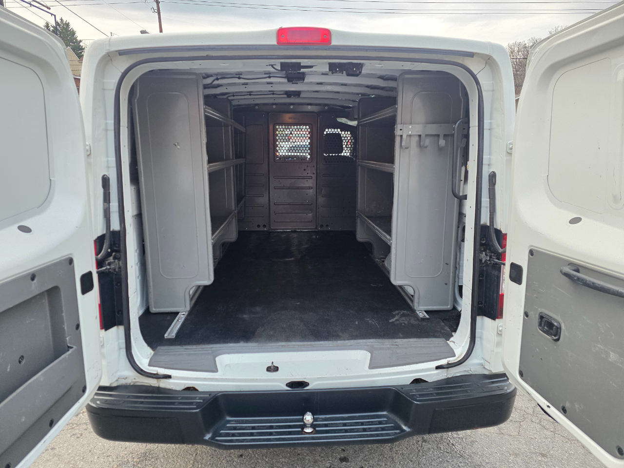 Nissan NV Cargo NV2500 HD Standard Roof V6 S 2019