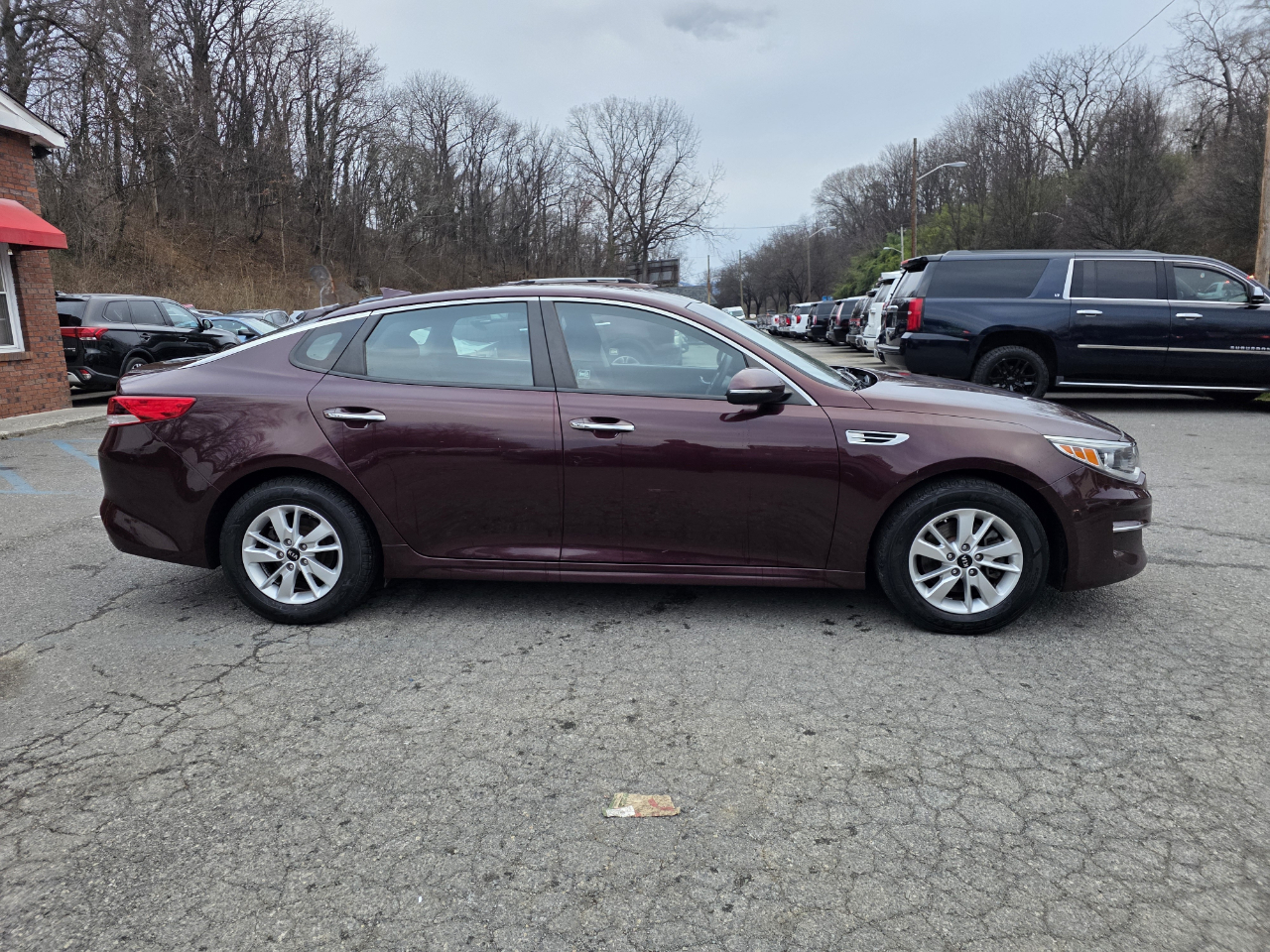 Kia Optima 4dr Sdn LX 2016