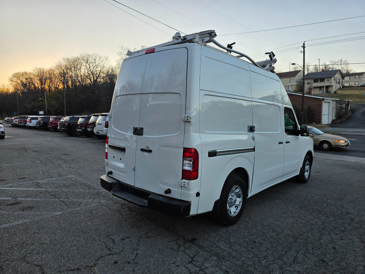 Nissan NV Cargo NV2500 HD High Roof V6 SV 2019