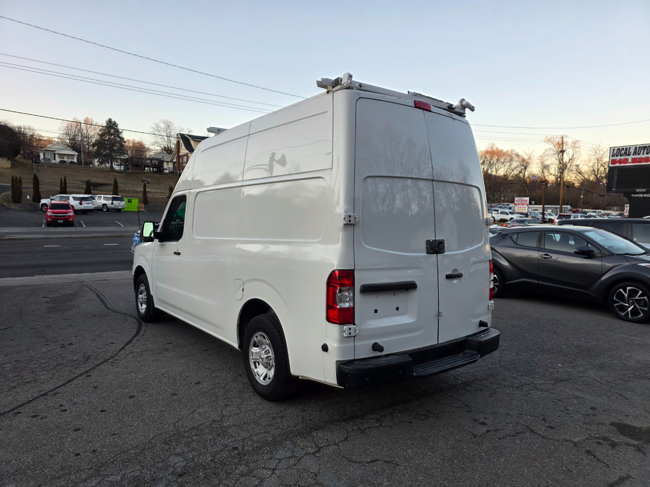 Nissan NV Cargo NV2500 HD High Roof V6 SV 2019