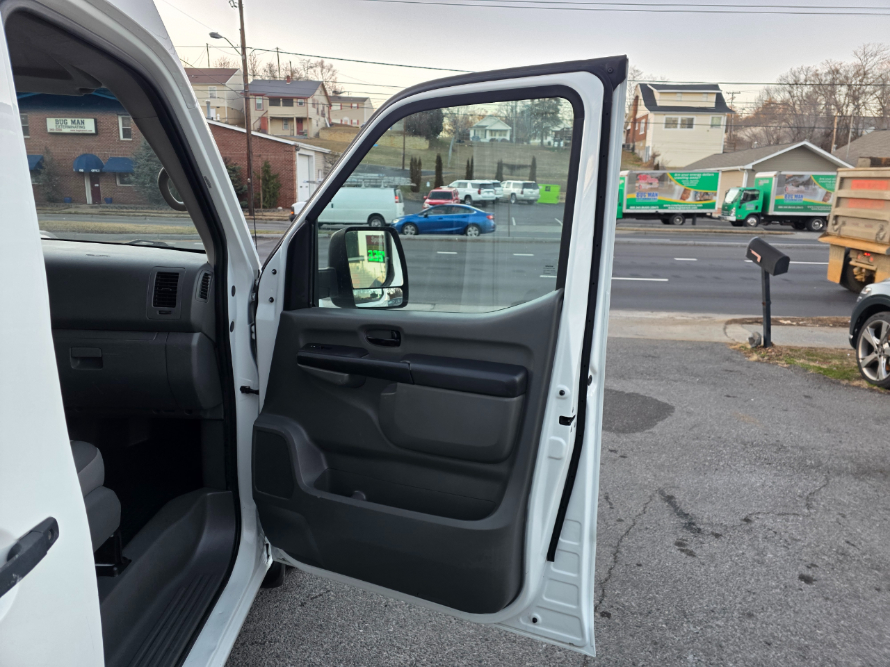 Nissan NV Cargo NV2500 HD High Roof V6 SV 2019