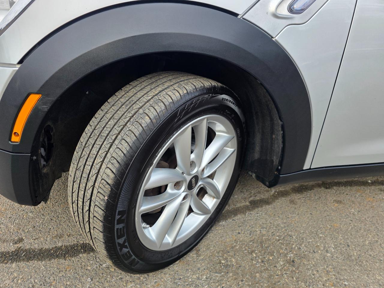 MINI Cooper Countryman FWD 4dr 2014