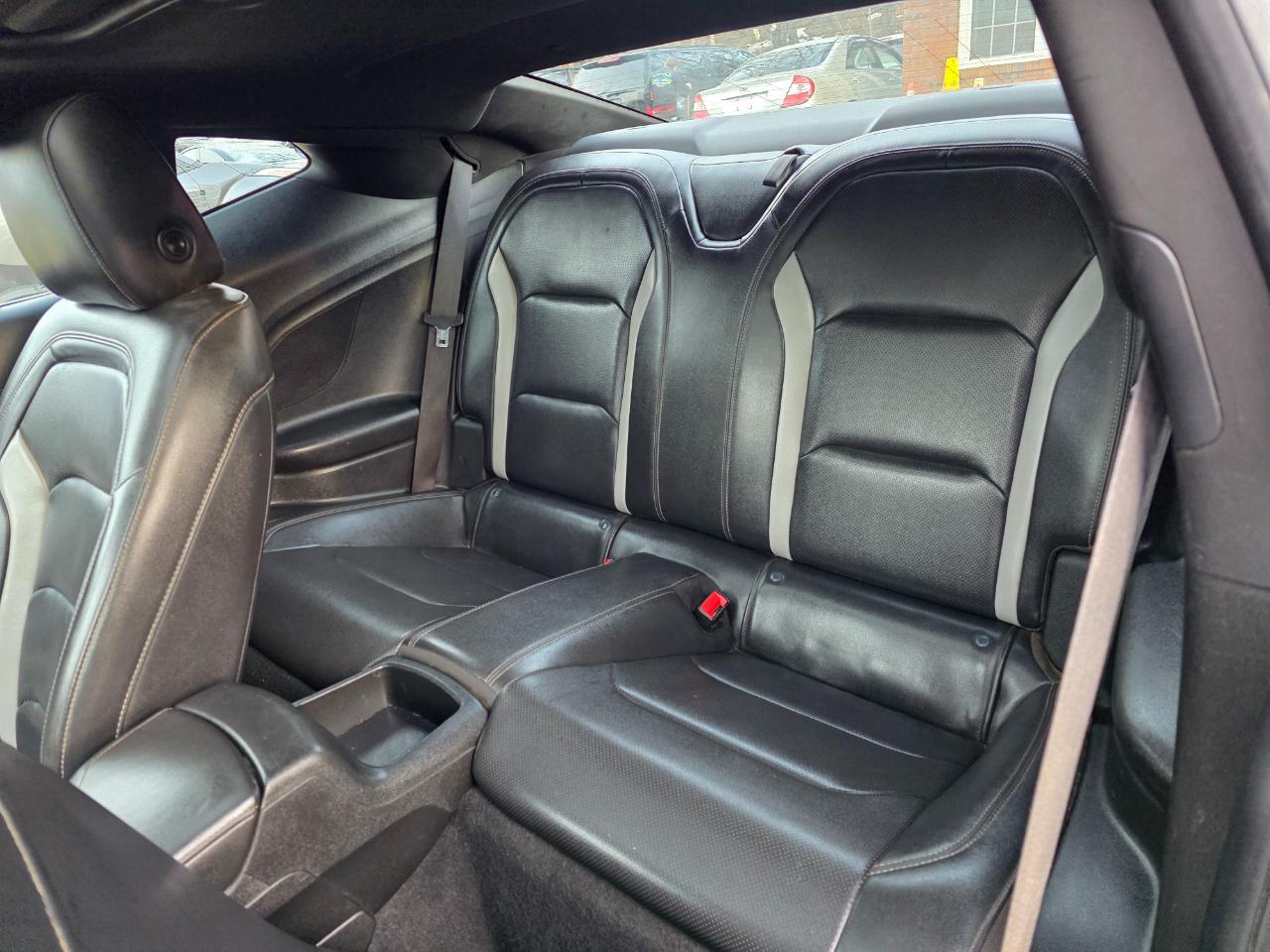 Chevrolet Camaro 2dr Cpe 3LT 2019