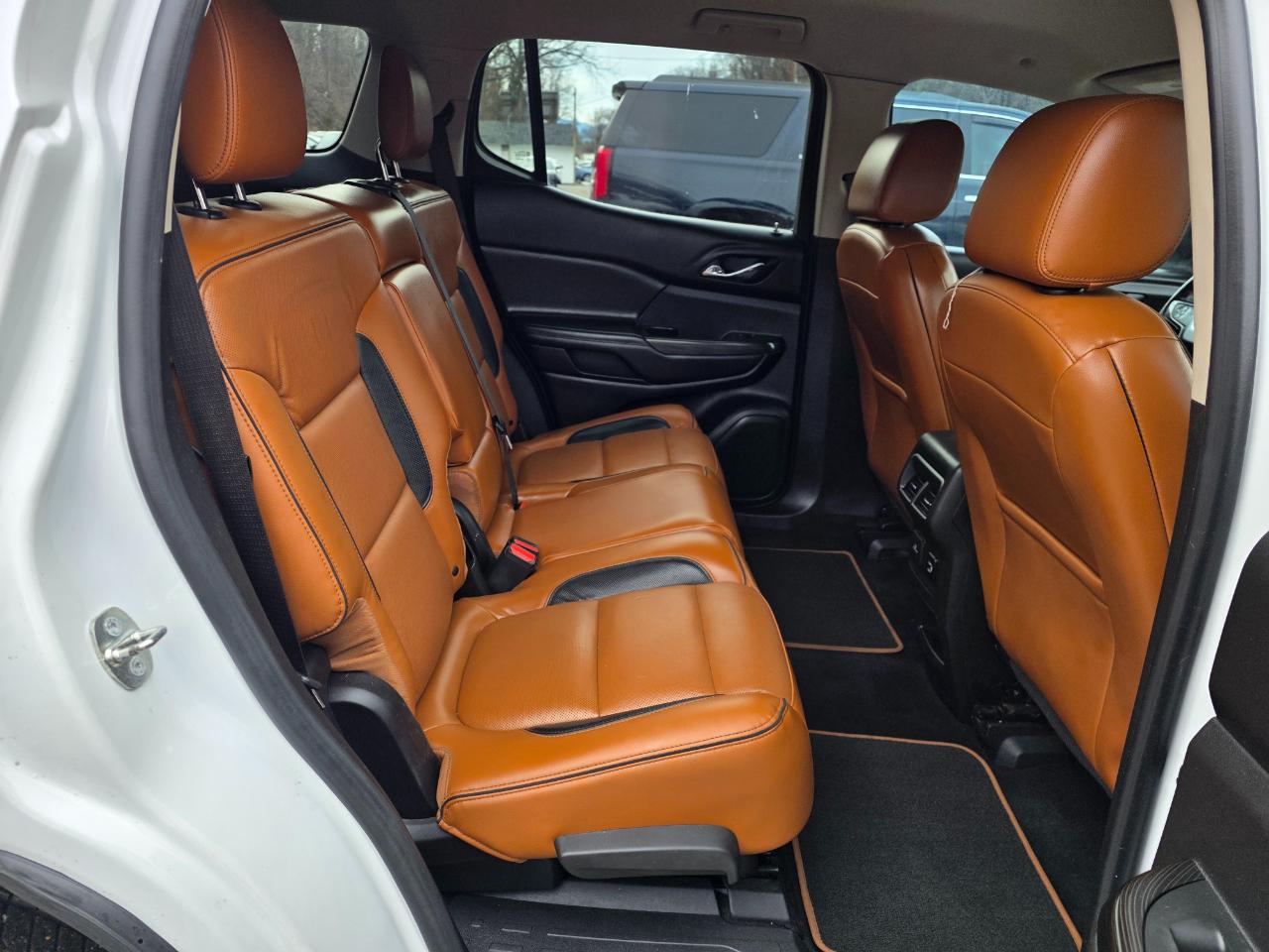 GMC Acadia AWD 4dr SLT w/SLT-1 2017