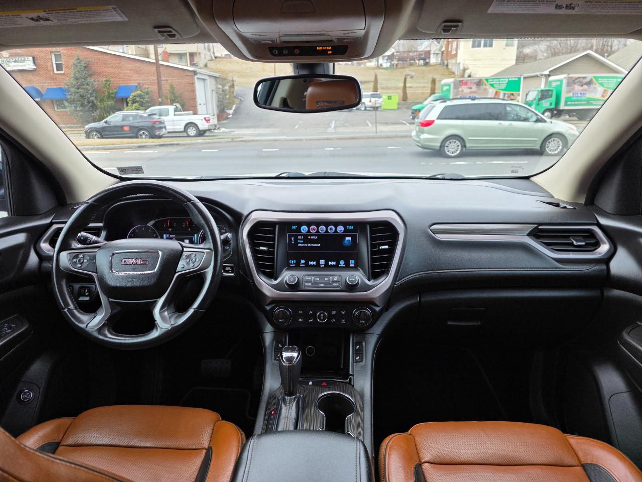 GMC Acadia AWD 4dr SLT w/SLT-1 2017